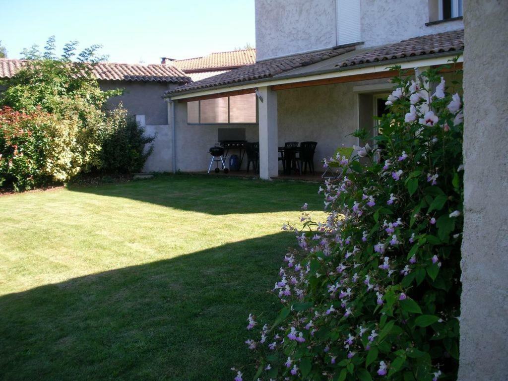 gite a la campagne Noailhac  Esterno foto